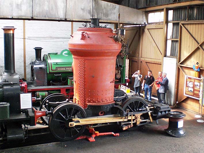 Railmotor Power bogie - at Didcot Railway Centre May-08